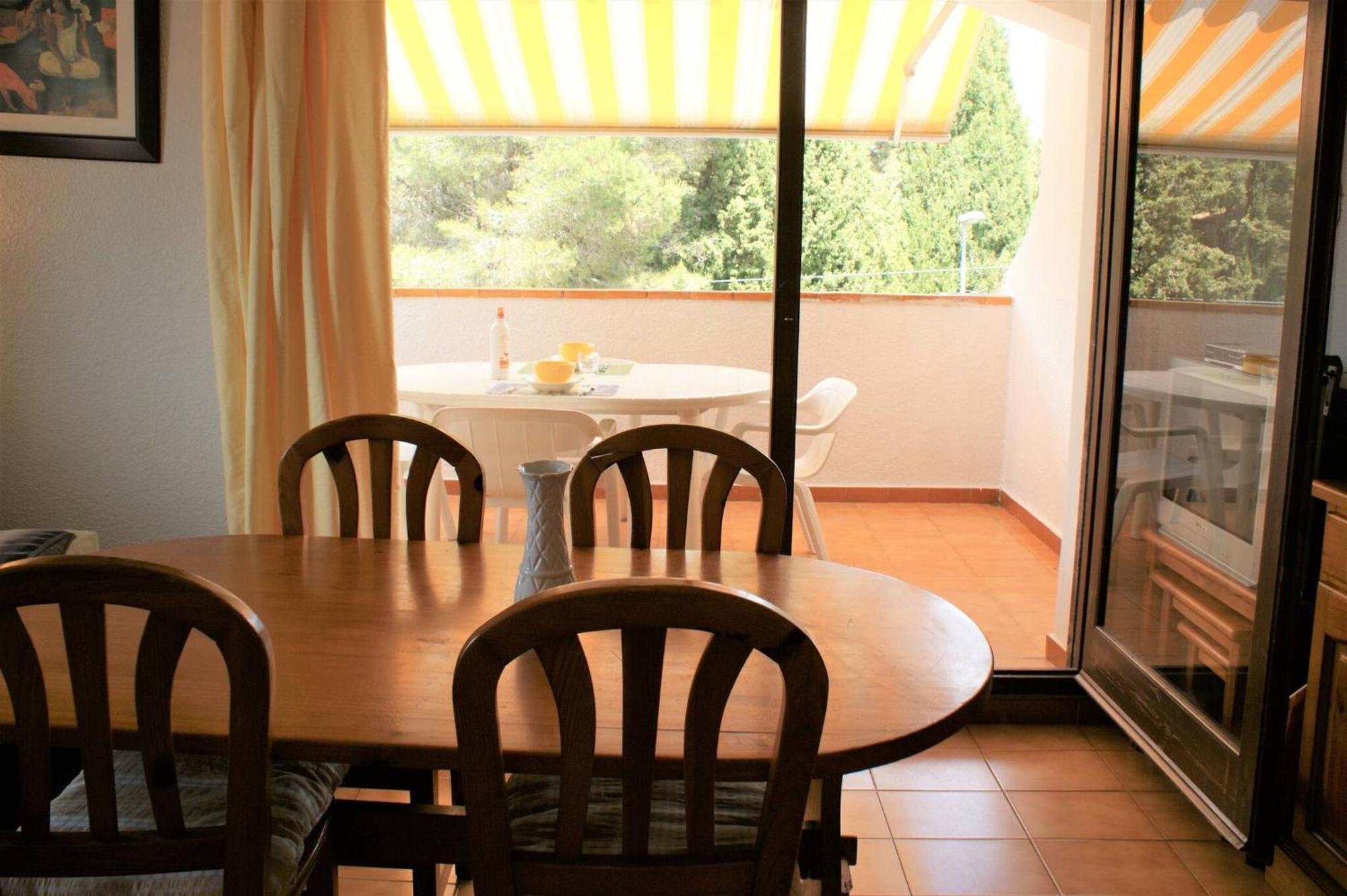 Apartamento En Roses Parking Y Piscina Comunitaria Buitenkant foto